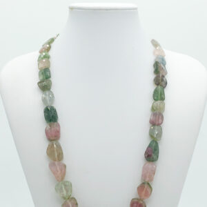 Tormalina sassi piatto 12x11mm - 17x13mm